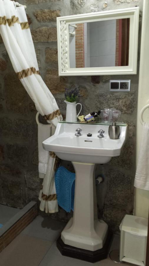 Casa Rural La Antigua Tahona Candelario Exteriér fotografie